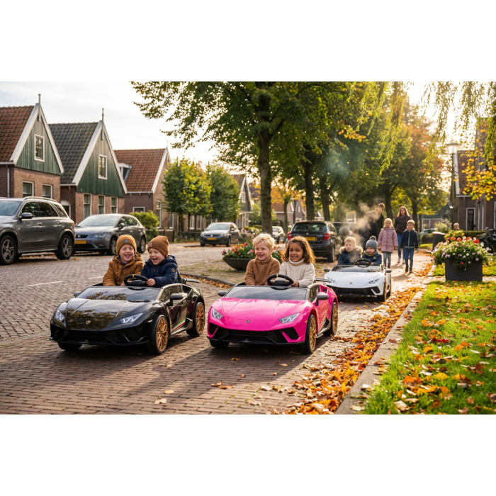 Elektrische Kinderauto Lamborghini Huracan Performante Spyder Wit 4X4 24Volt 2 Persoons