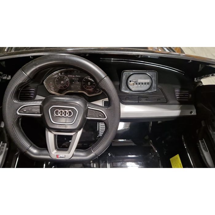 Accu Kinderauto Audi Q5 Zwart Metallic 4X4 2 Persoons 24V
