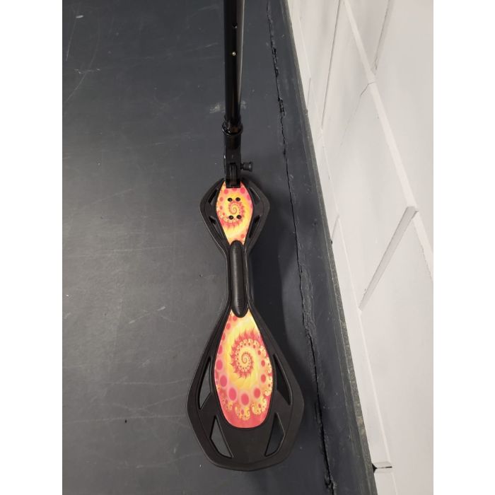 Wave Scooter Twisty rood met geel
